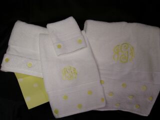 Towels to match the bathroom decor